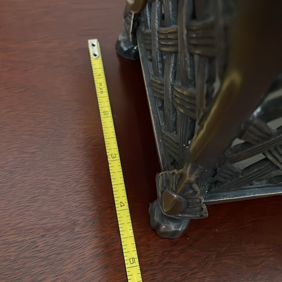 BRASS BASKETWEAVE TABLEWARE DECOR - Picture 9 of 10